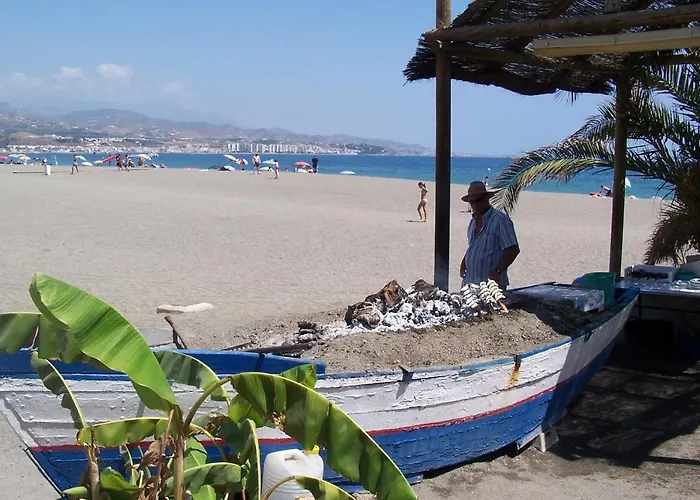 Precioso Estudio Con Piscina, Junto A La Playa