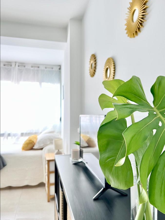 Precioso Estudio Con Piscina, Junto A La Playa Apartment